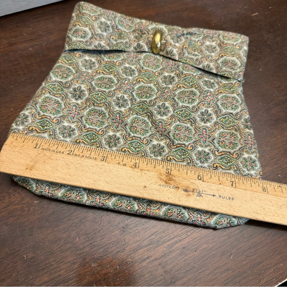 Super Cute Vintage Fabric Makeup or Accessories Bag - Picture 9 of 9
